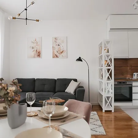 Luka Centar Apartment *